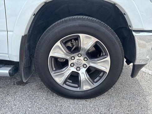Used 2020 RAM 1500 Laramie AWD/4WD image 10