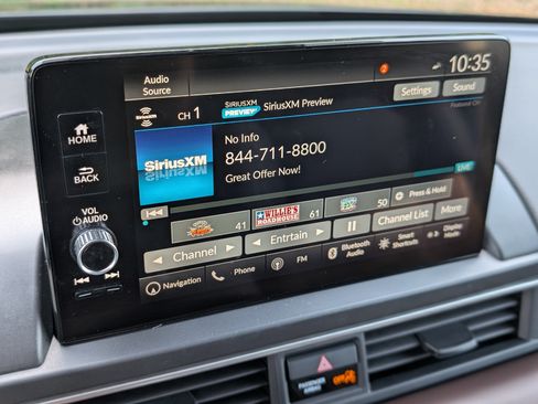 Used 2023 Honda Pilot Elite image 31