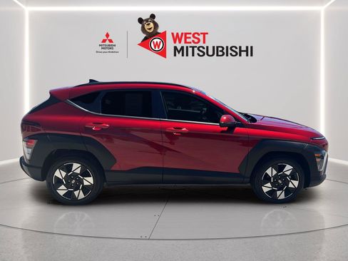 Used 2024 Hyundai Kona SEL FWD image 7