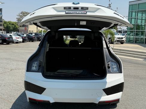 Used 2025 BMW iX M60 image 19