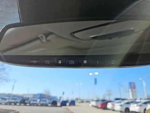 Used 2021 Hyundai Palisade Limited image 22