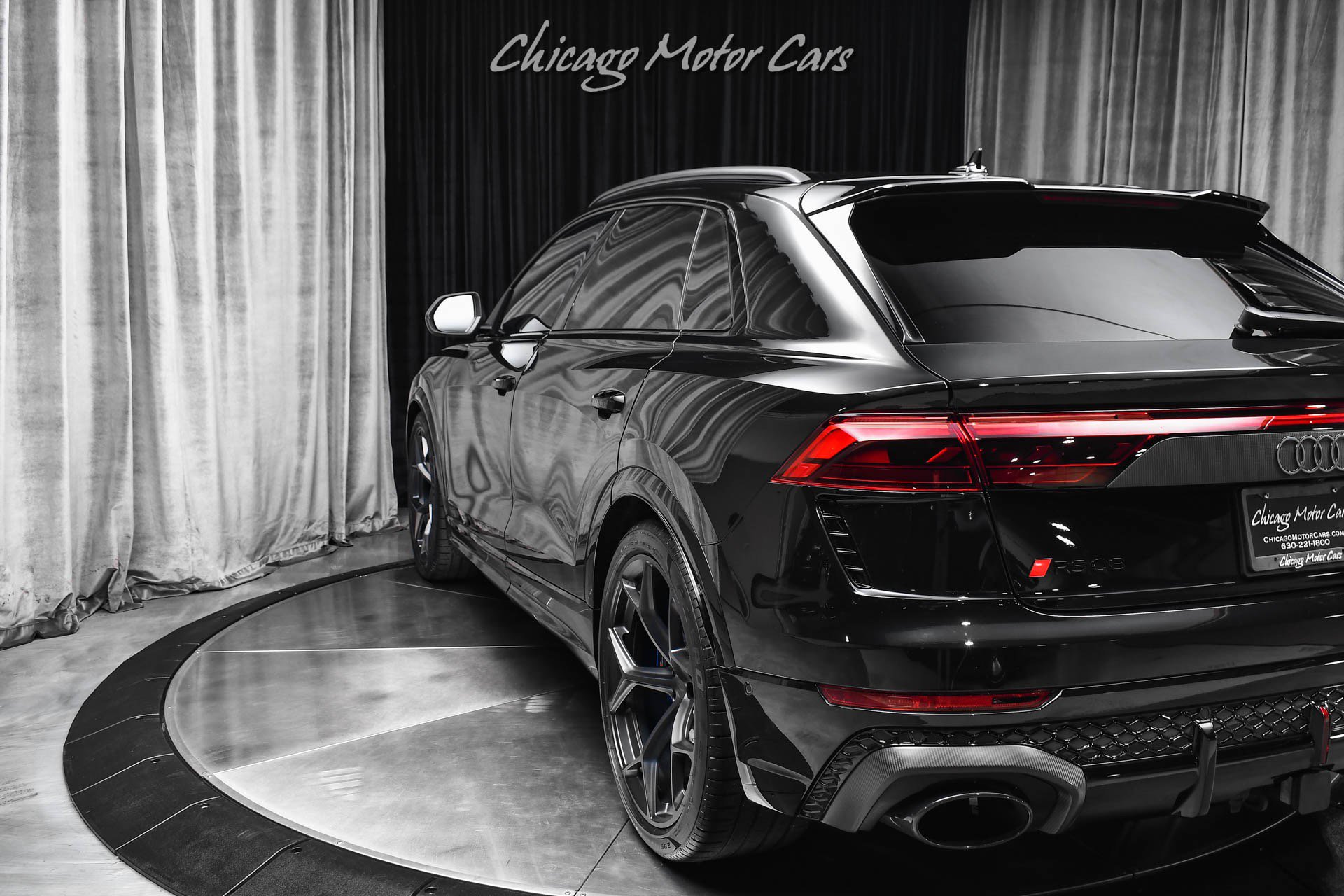 Used 2026 Audi RS Q8 performance AWD/4WD image 42