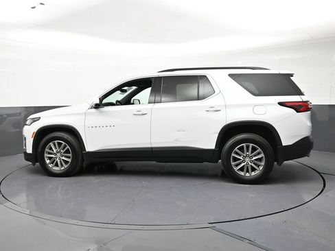 Used 2023 Chevrolet Traverse LT w/ LPO, Floor Liner Package AWD/4WD image 2
