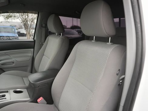 Used 2013 Toyota Tacoma 4x4 Double Cab image 10