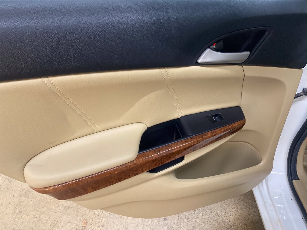 Used 2012 Honda Accord EX-L image 15