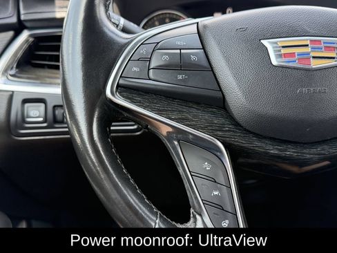 Used 2023 Cadillac XT5 Premium Luxury AWD/4WD image 16