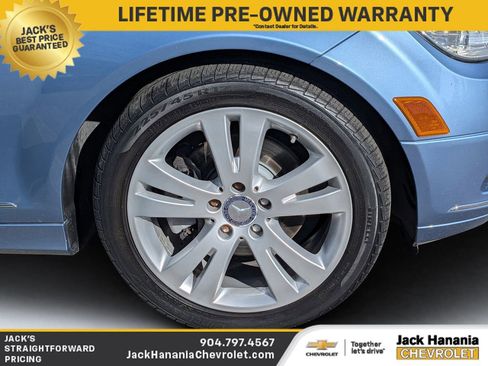 Used 2010 Mercedes-Benz C 300 Sedan image 10