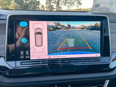 New 2026 Volkswagen Atlas SEL AWD/4WD image 26