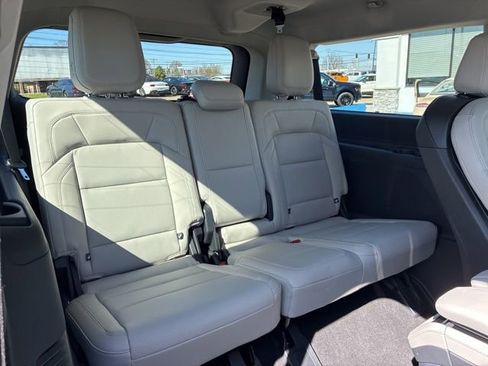 Used 2025 Lincoln Navigator L Reserve image 43