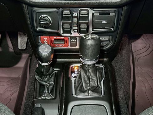 New 2026 Jeep Wrangler Unlimited Sport AWD/4WD image 11
