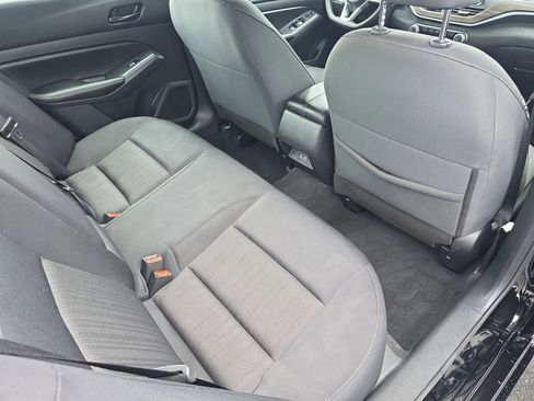 Used 2024 Nissan Altima 2.5 SV image 11