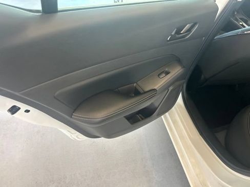 Used 2025 Nissan Altima 2.5 SV FWD image 23