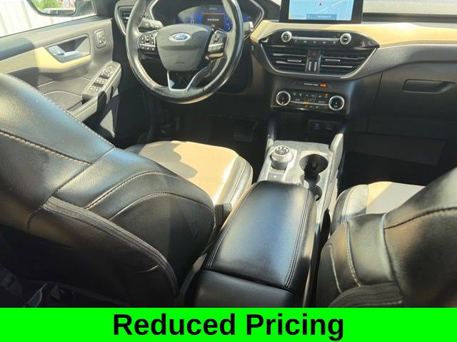 Used 2022 Ford Escape Titanium w/ Titanium Elite Package AWD/4WD image 44