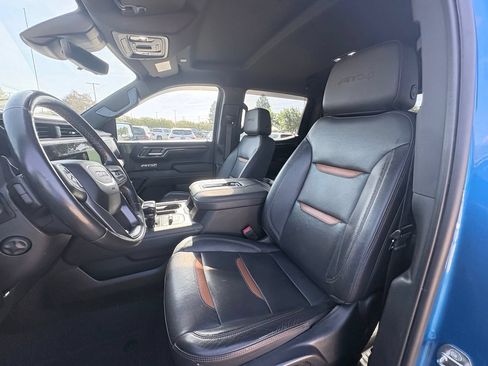 Certified 2022 GMC Sierra 1500 AT4 w/ AT4 Premium Package AWD/4WD image 6