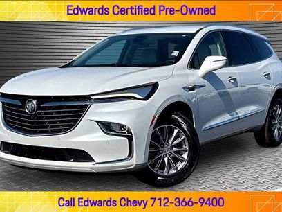 Used 2023 Buick Enclave Essence