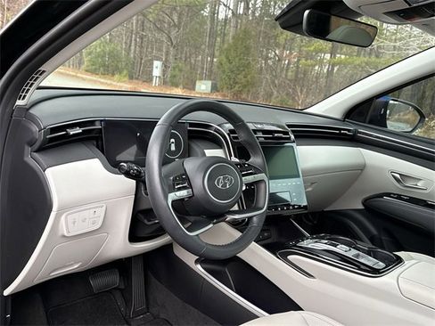 Used 2024 Hyundai Tucson Limited image 11