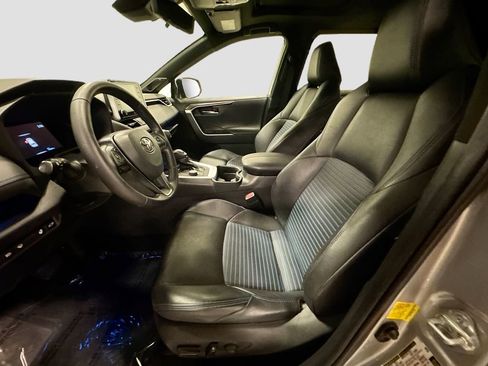 Used 2021 Toyota RAV4 XSE image 23