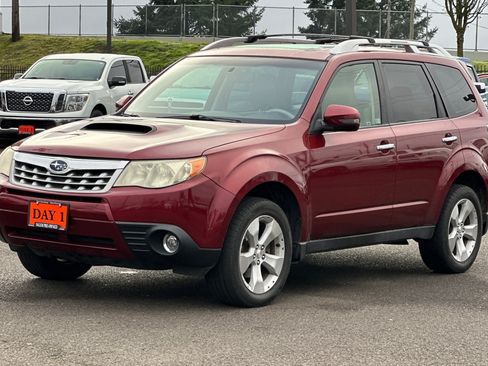Used 2013 Subaru Forester 2.5XT Touring w/ Popular Pkg 2 AWD/4WD image 9