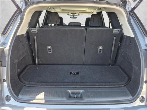 Used 2026 INFINITI QX60 Luxe w/ Family Package FWD image 6