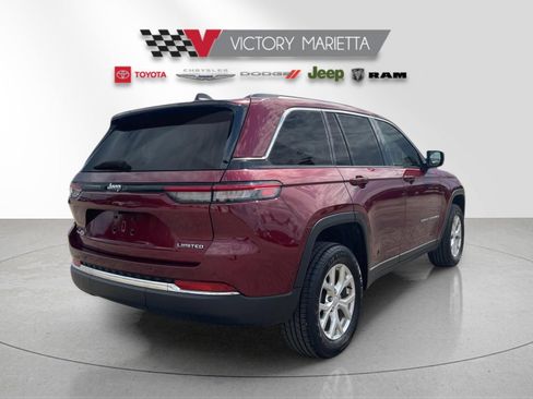 Used 2023 Jeep Grand Cherokee Limited AWD/4WD image 5