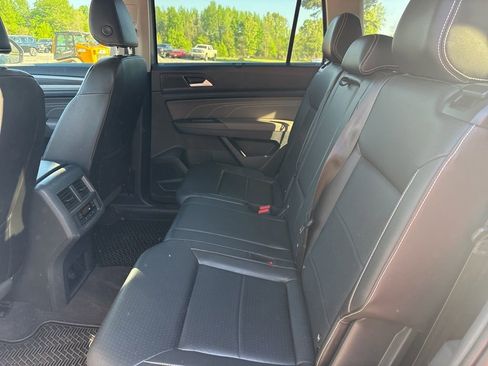 Used 2022 Volkswagen Atlas SE image 18