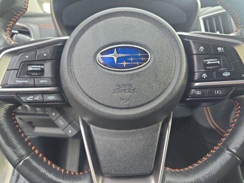 Used 2022 Subaru Crosstrek 2.5i Limited w/ Moonroof Package 2 AWD/4WD image 14