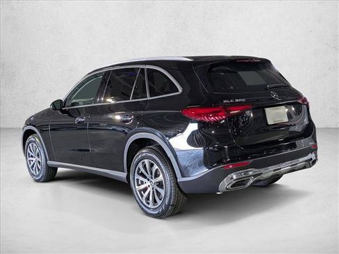 Certified 2024 Mercedes-Benz GLC 300 image 10