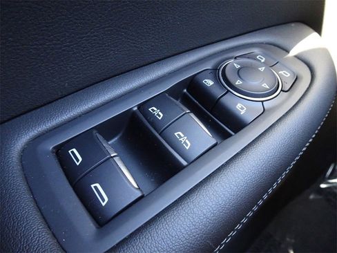 Certified 2022 Cadillac XT6 Premium Luxury w/ Technology Package image 21