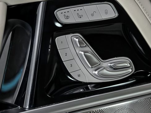 Used 2021 Mercedes-Benz G 550 image 19