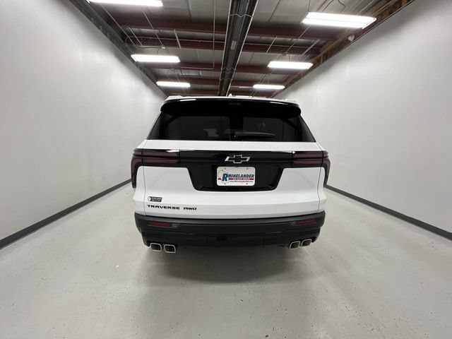 New 2027 Chevrolet Traverse LT w/ Midnight/Sport Edition AWD/4WD image 7