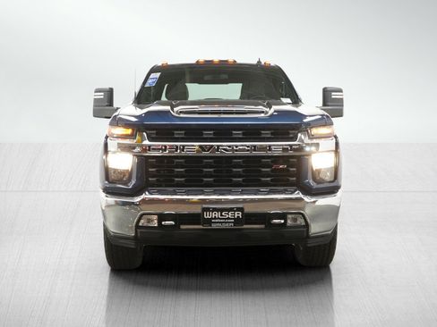 Used 2022 Chevrolet Silverado 2500 LT w/ Convenience Package image 8