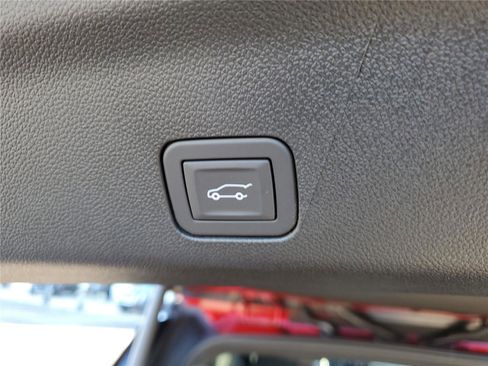 New 2026 GMC Yukon Elevation w/ Elevation Premium Package image 9