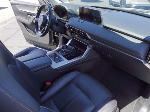 Used 2024 MAZDA CX-90 Plug-In Hybrid w/ Preferred AWD/4WD image 11