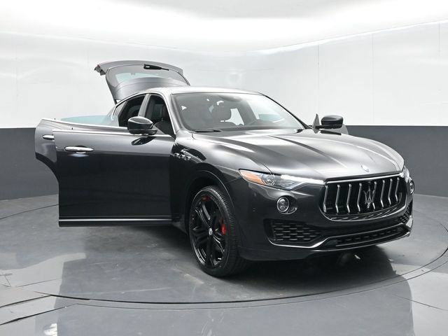 Used 2023 Maserati Levante GT AWD/4WD image 62