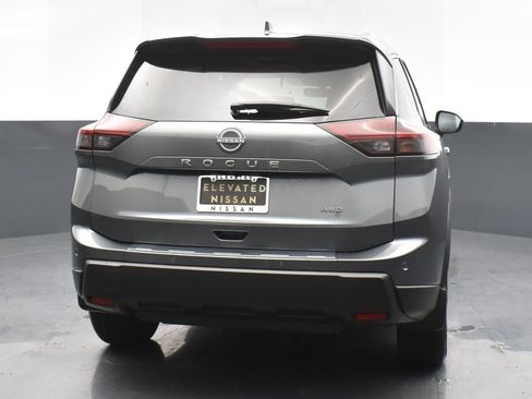 New 2026 Nissan Rogue SV w/ SV Premium Package image 28