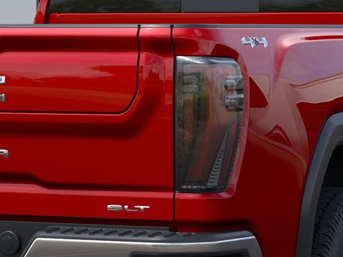 New 2025 GMC Sierra 2500 SLT w/ SLT Premium Package image 34