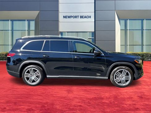 Used 2022 Mercedes-Benz GLS 450 4MATIC image 8