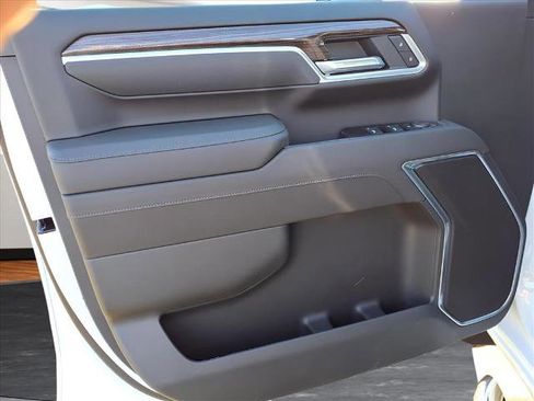 New 2026 Chevrolet Silverado 2500 LT image 11