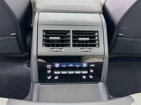 New 2026 Porsche Panamera image 27