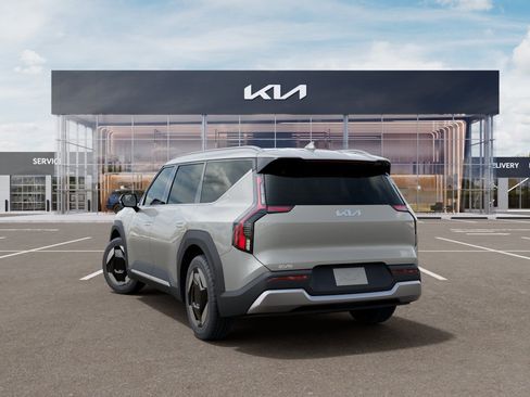 New 2026 Kia EV9 Wind AWD/4WD image 4