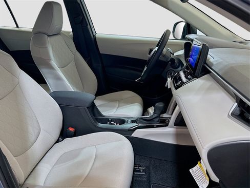 New 2025 Toyota Corolla Cross L image 26