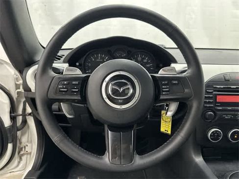 Used 2014 MAZDA MX-5 Miata Club image 13