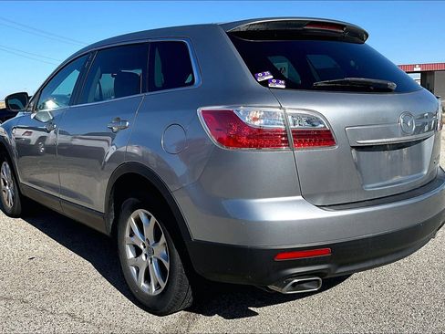 Used 2011 MAZDA CX-9 Touring w/ Moonroof & Bose Audio Pkg image 5