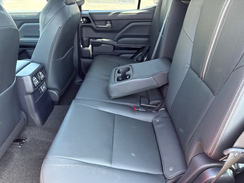 New 2026 Toyota 4Runner Limited image 18