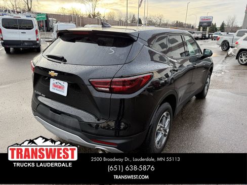 Used 2023 Chevrolet Blazer LT w/ Driver Confidence Package image 14