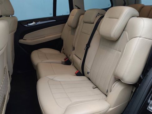 Used 2019 Mercedes-Benz GLS 450 4MATIC w/ Premium 1 Package image 18