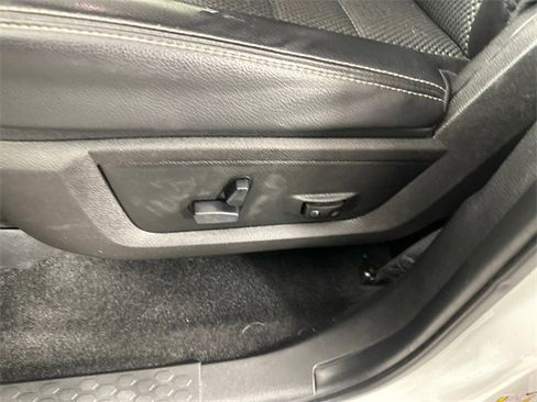 Certified 2017 RAM 1500 Sport w/ Convenience Group image 21