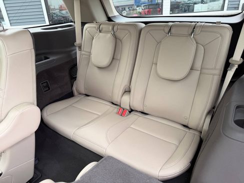 Used 2022 Lincoln Aviator Reserve w/ Elements Package Plus AWD/4WD image 39