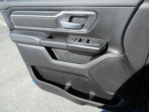 Used 2025 RAM 1500 Big Horn image 30