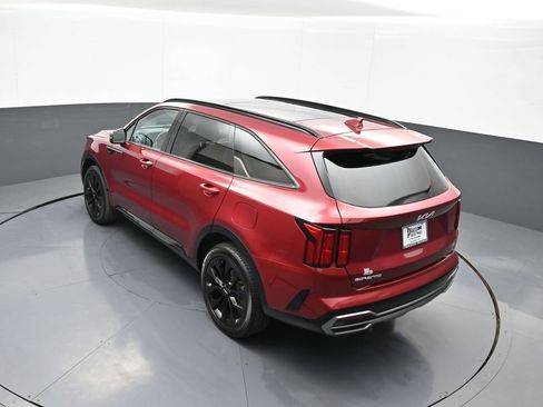 Used 2023 Kia Sorento SX AWD/4WD image 42